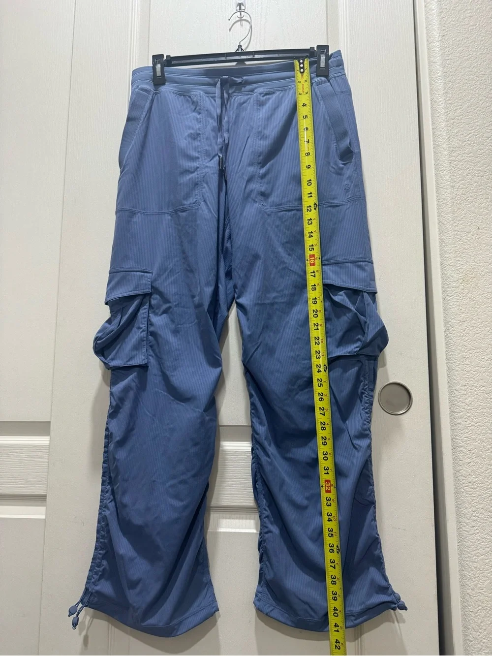 Lululemon Blue Cargo Hiking Jogger Pants Women's Large Utility